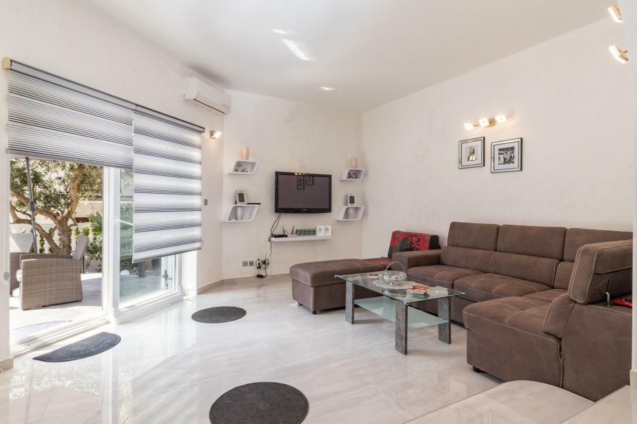Andriano Apartment Medulin Exterior photo